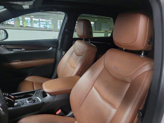 used 2023 Cadillac XT5 car, priced at $31,895