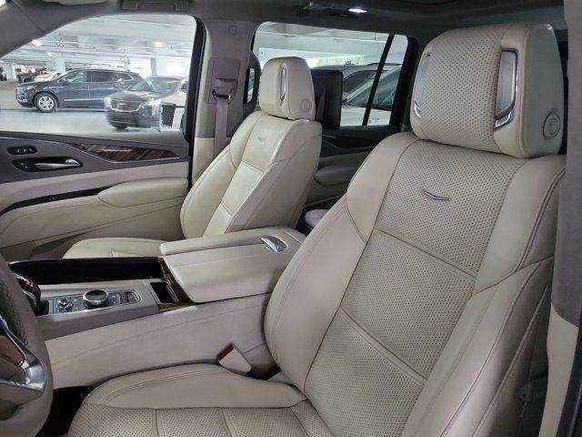 used 2023 Cadillac Escalade ESV car, priced at $77,790