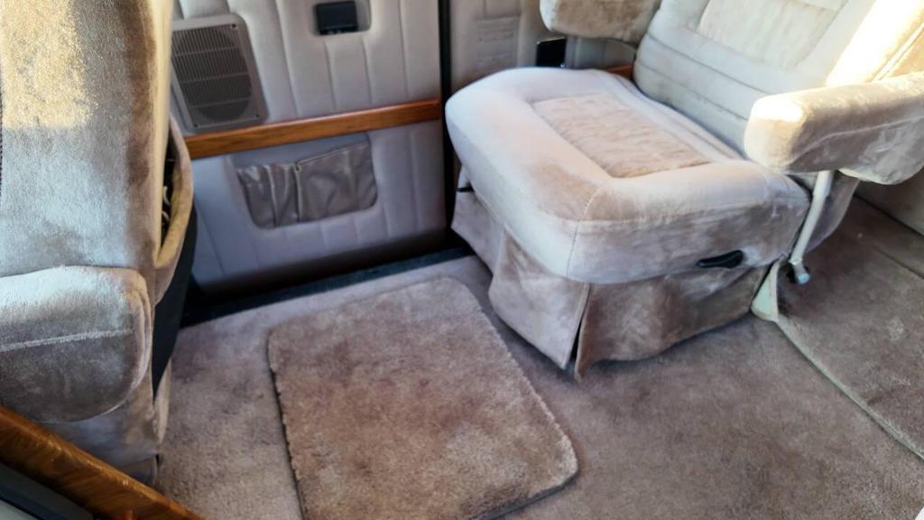 used 1996 Ford E150 car, priced at $11,995