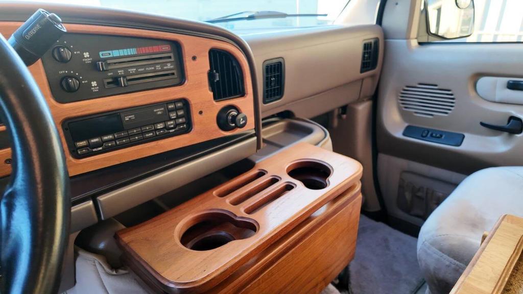 used 1996 Ford E150 car, priced at $11,995