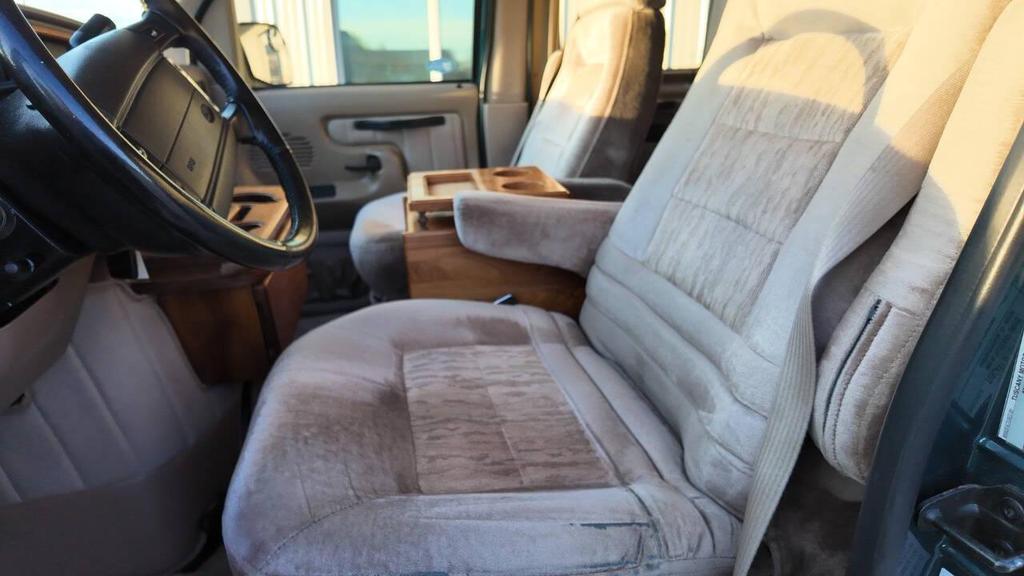used 1996 Ford E150 car, priced at $11,995