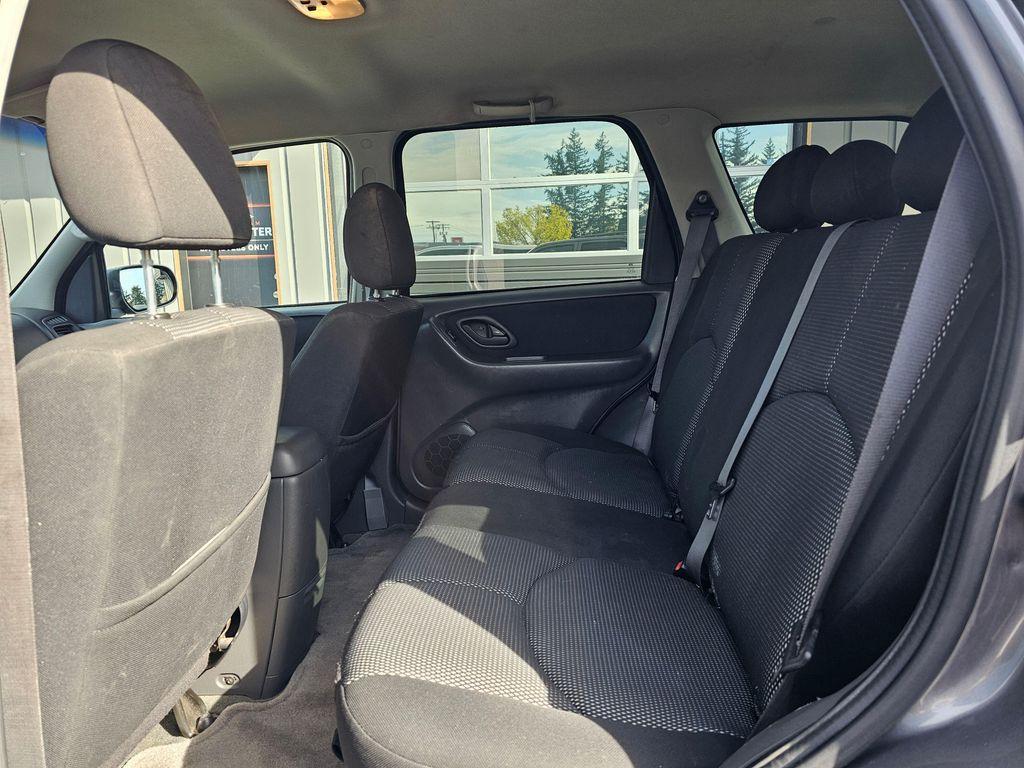 used 2006 Mazda Tribute car, priced at $4,850