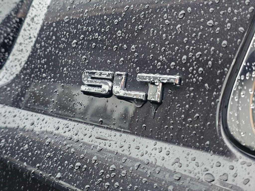 used 2015 GMC Yukon car, priced at $18,850