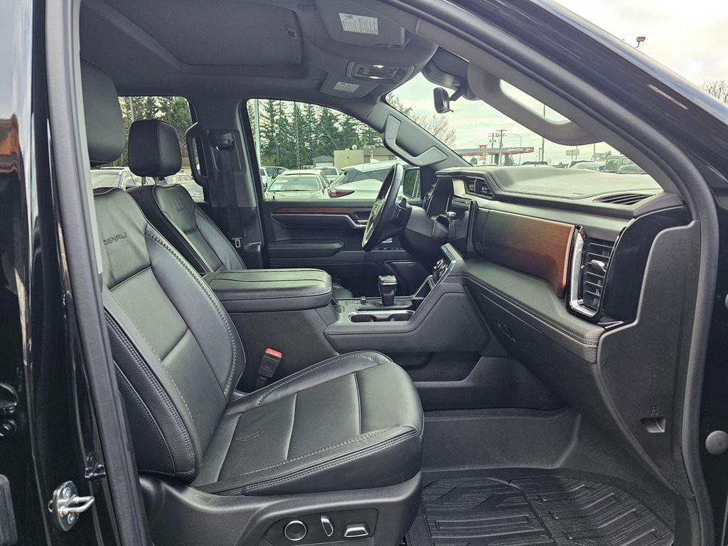 used 2024 GMC Sierra 1500 car, priced at $56,850