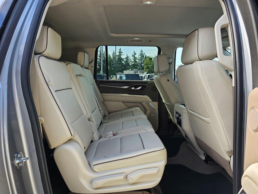 used 2024 GMC Yukon XL car, priced at $69,850