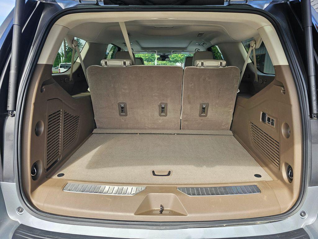 used 2024 GMC Yukon XL car, priced at $69,850