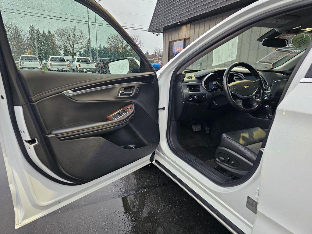 used 2015 Chevrolet Impala car, priced at $13,850