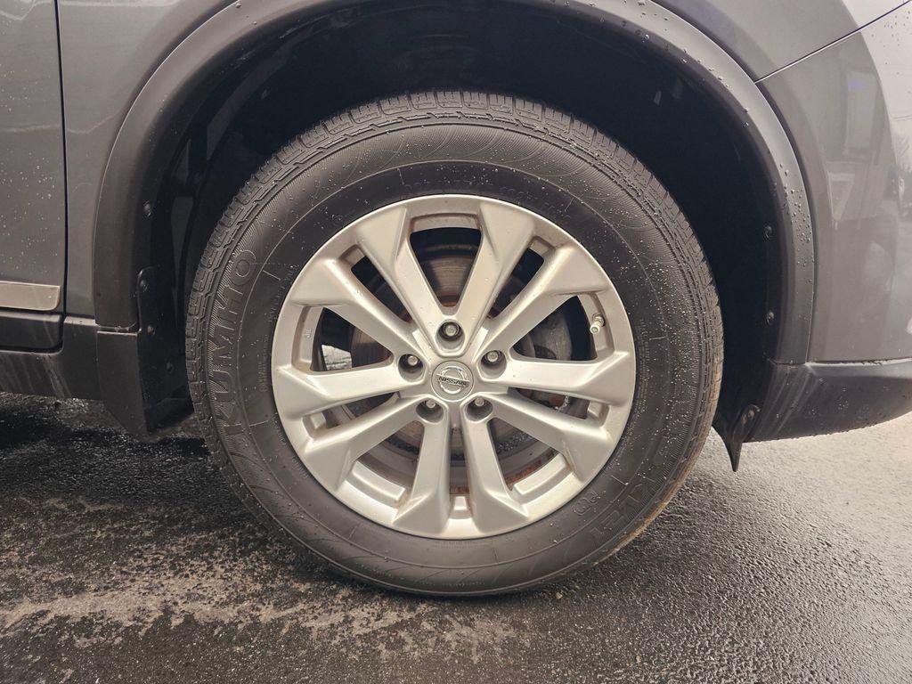 used 2015 Nissan Rogue car, priced at $13,850