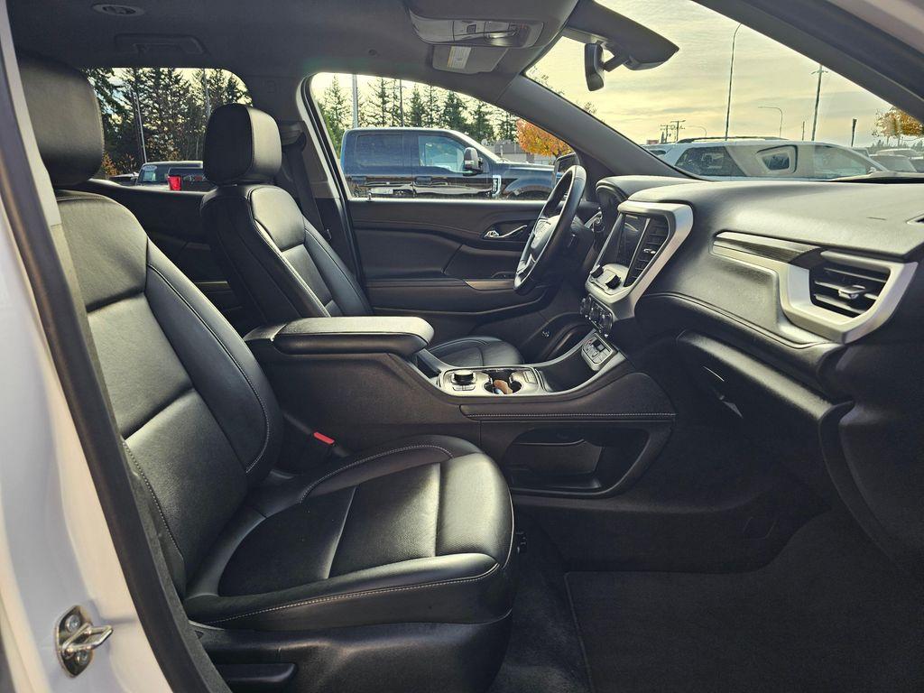 used 2023 GMC Acadia car, priced at $29,850