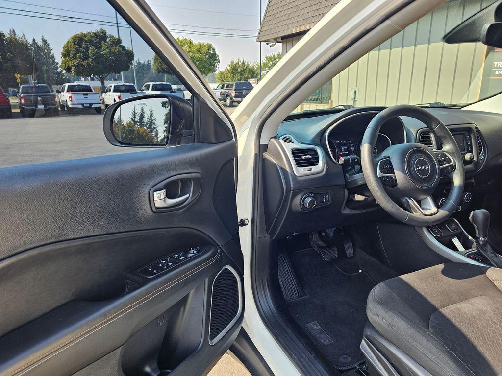 used 2018 Jeep Compass car, priced at $10,850
