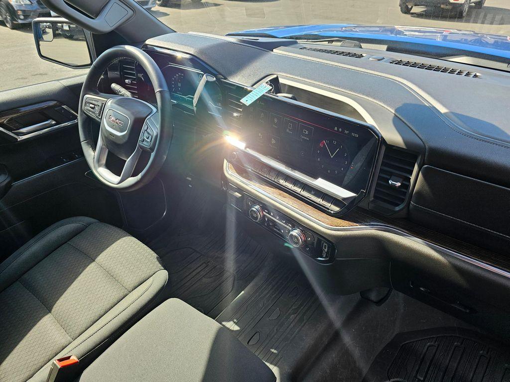 used 2023 GMC Sierra 1500 car, priced at $37,850