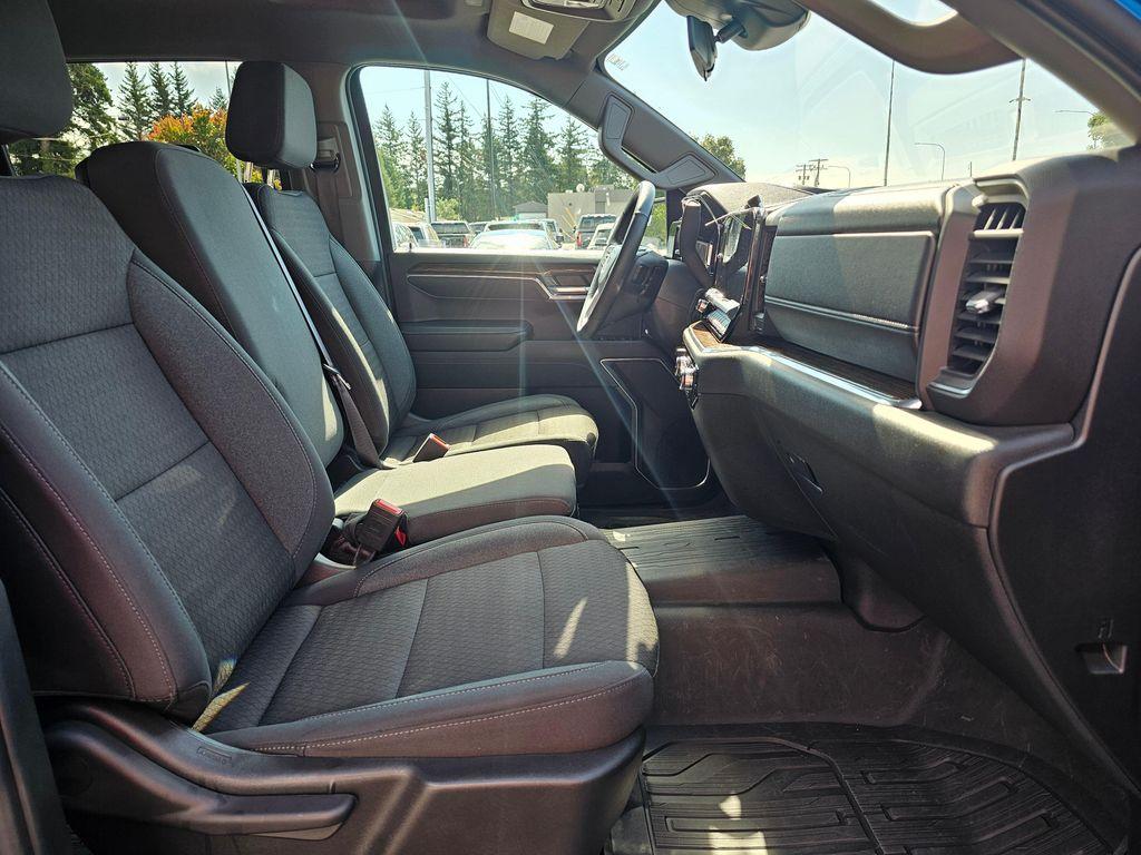 used 2023 GMC Sierra 1500 car, priced at $37,850