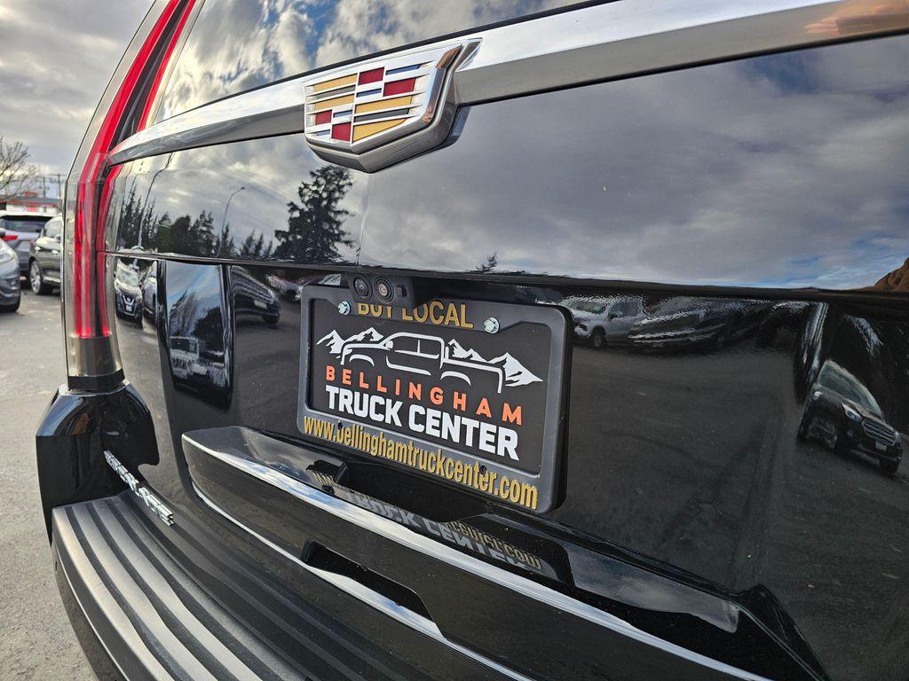 used 2018 Cadillac Escalade ESV car, priced at $31,850