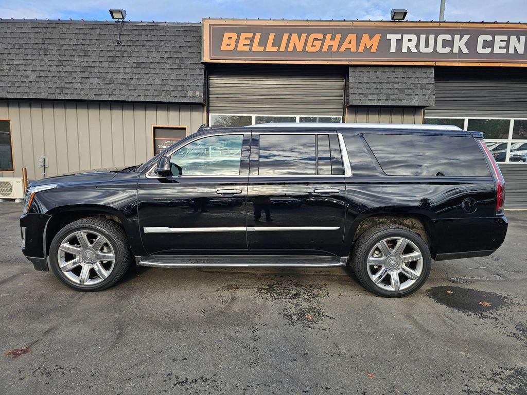 used 2018 Cadillac Escalade ESV car, priced at $31,850