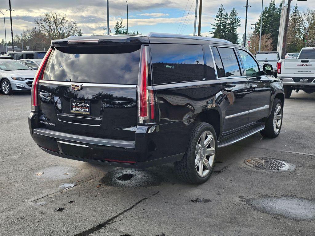 used 2018 Cadillac Escalade ESV car, priced at $31,850