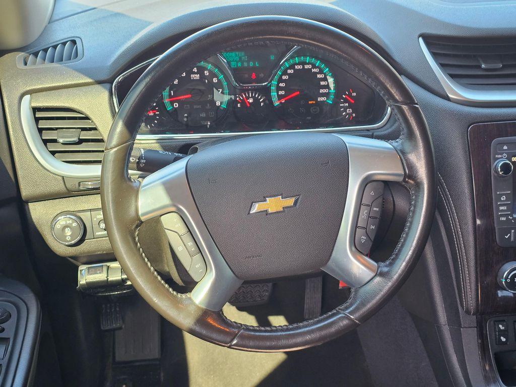 used 2015 Chevrolet Traverse car, priced at $12,850