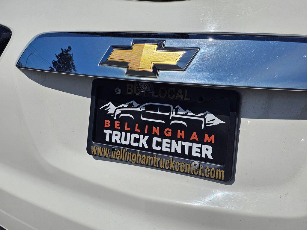 used 2015 Chevrolet Traverse car, priced at $12,850