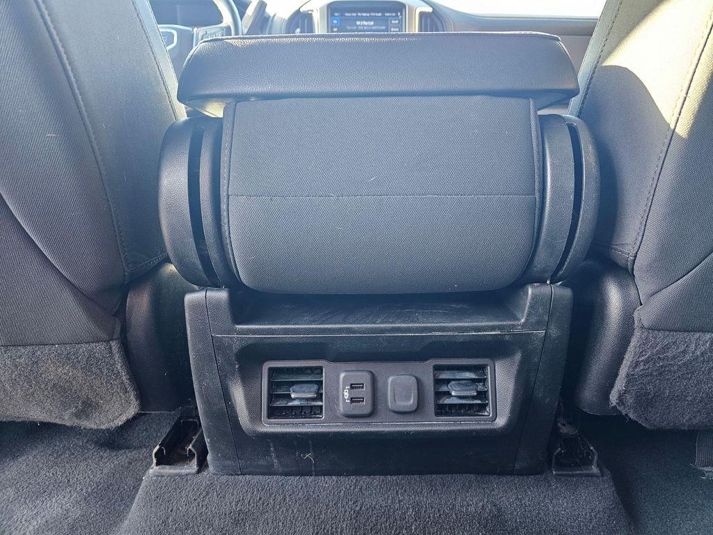 used 2021 GMC Sierra 1500 car, priced at $35,850