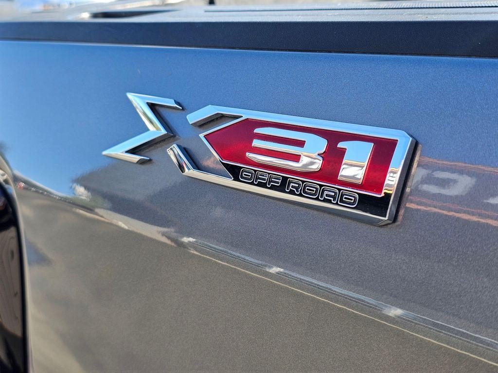 used 2021 GMC Sierra 1500 car, priced at $35,850