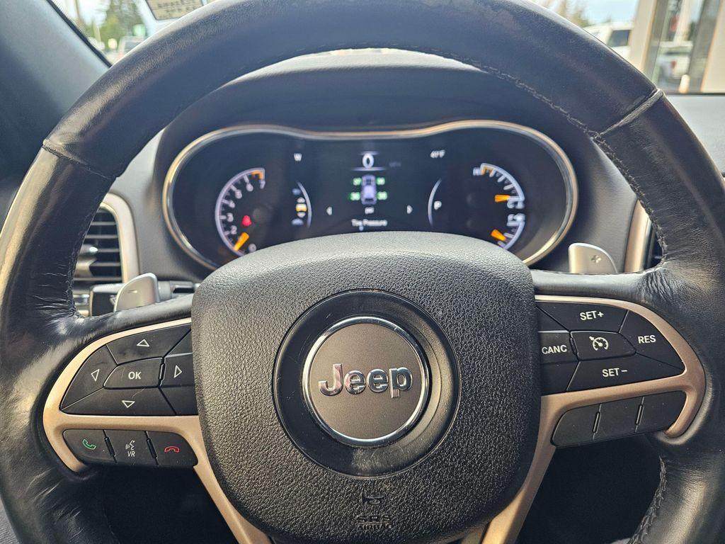 used 2015 Jeep Grand Cherokee car, priced at $16,850