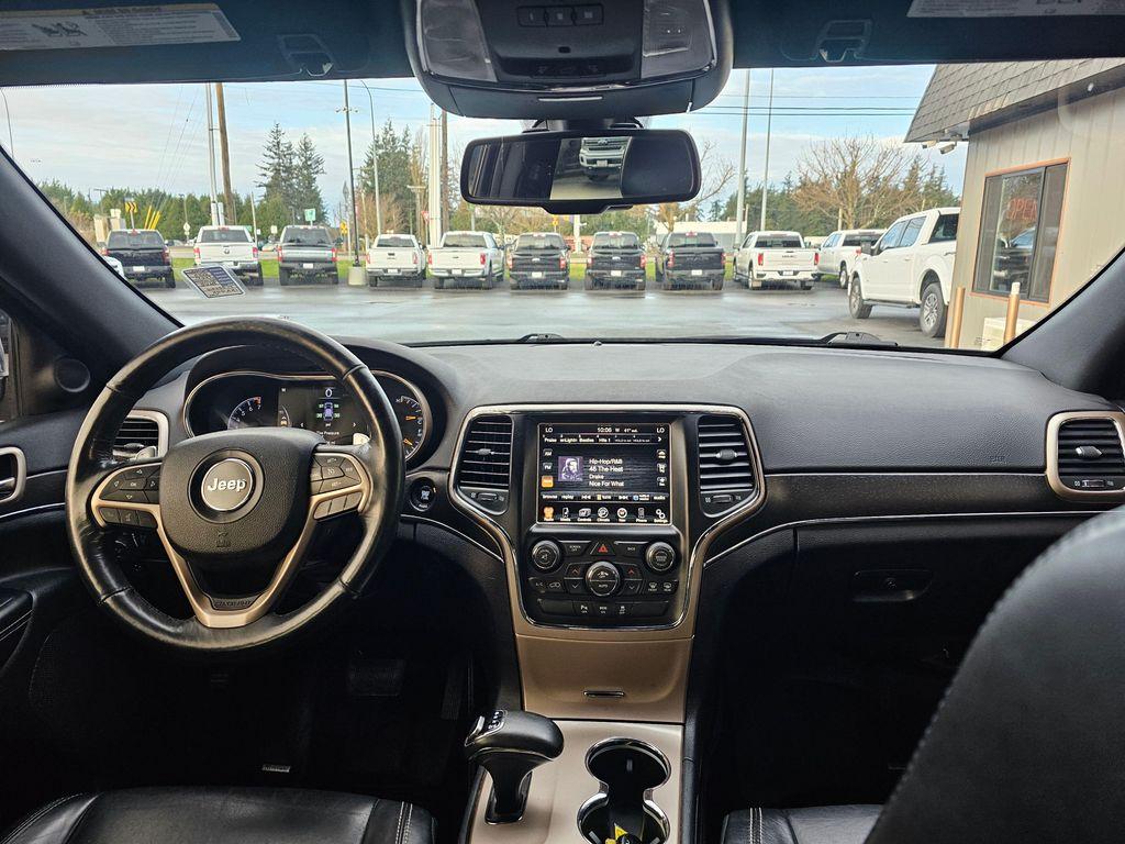 used 2015 Jeep Grand Cherokee car, priced at $16,850