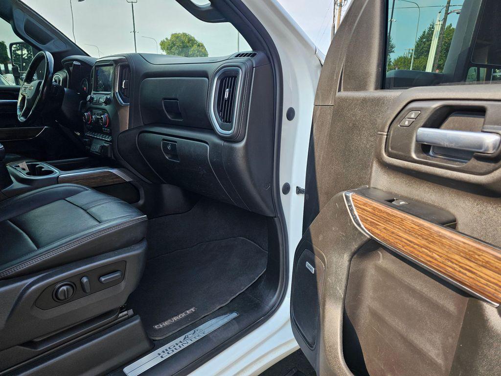 used 2022 Chevrolet Silverado 3500 car, priced at $45,850