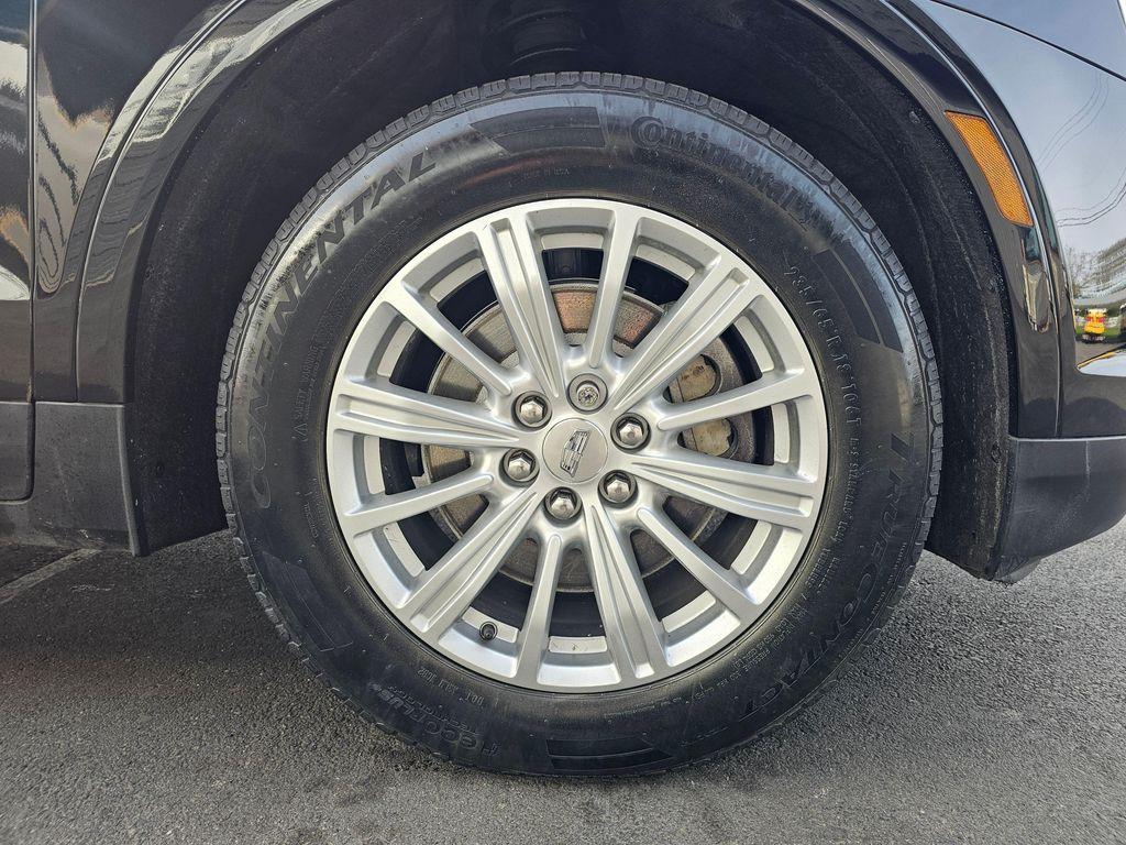 used 2018 Cadillac XT5 car, priced at $13,850