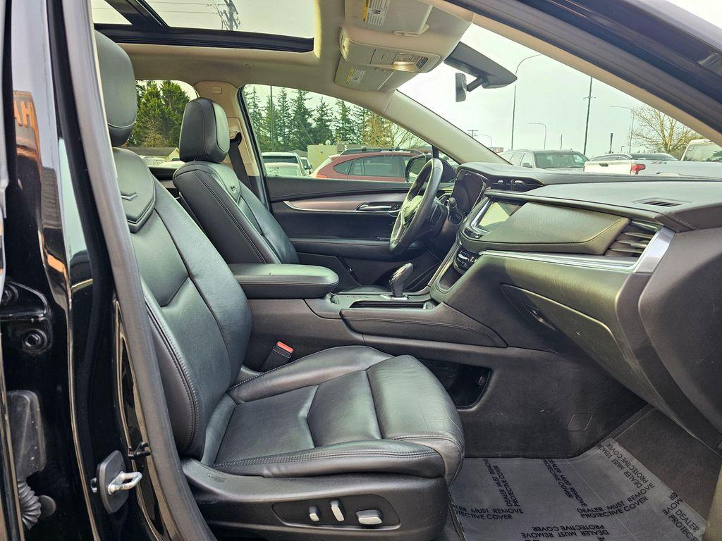 used 2018 Cadillac XT5 car, priced at $13,850