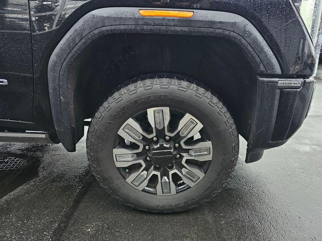 used 2024 GMC Sierra 3500 car, priced at $71,850