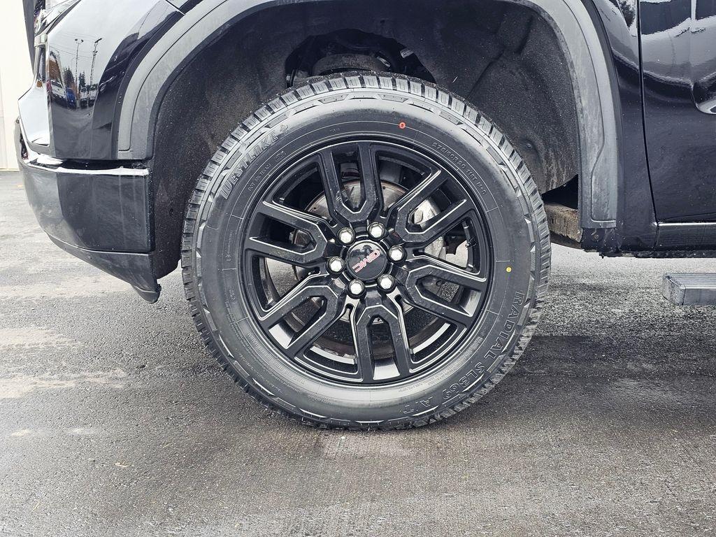 used 2021 GMC Sierra 1500 car, priced at $31,850