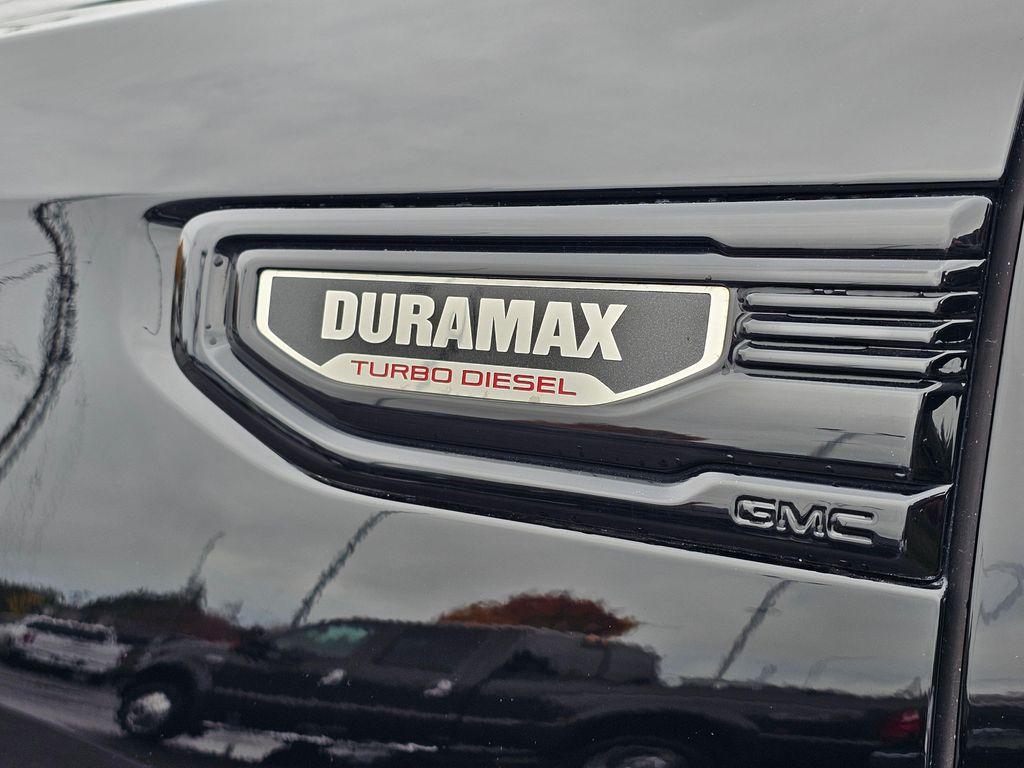 used 2021 GMC Sierra 1500 car, priced at $31,850