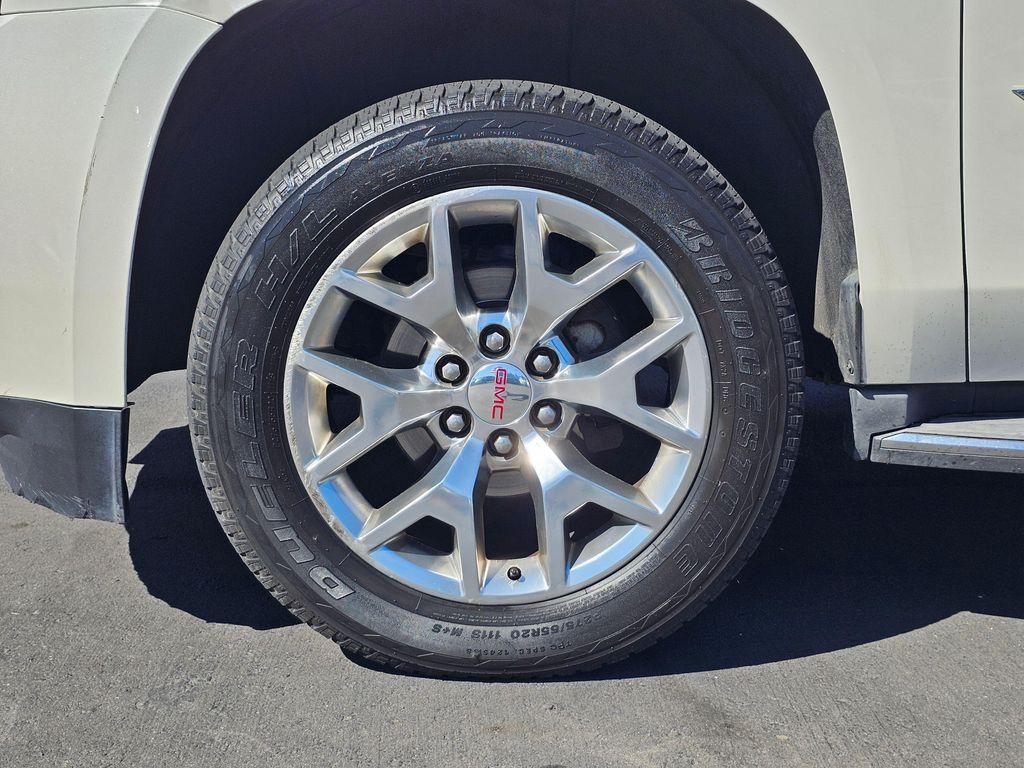 used 2015 GMC Yukon car, priced at $17,850