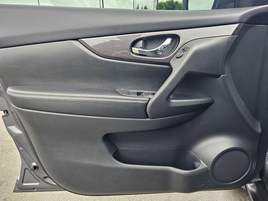used 2019 Nissan Rogue car, priced at $17,850