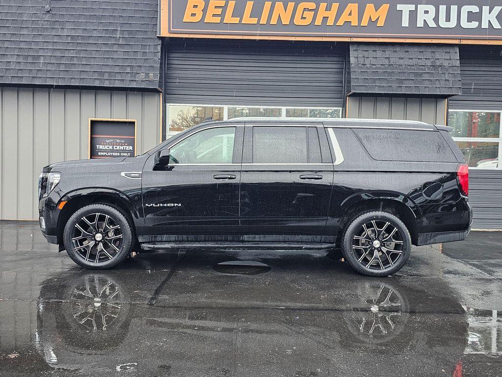used 2023 GMC Yukon XL car, priced at $48,850
