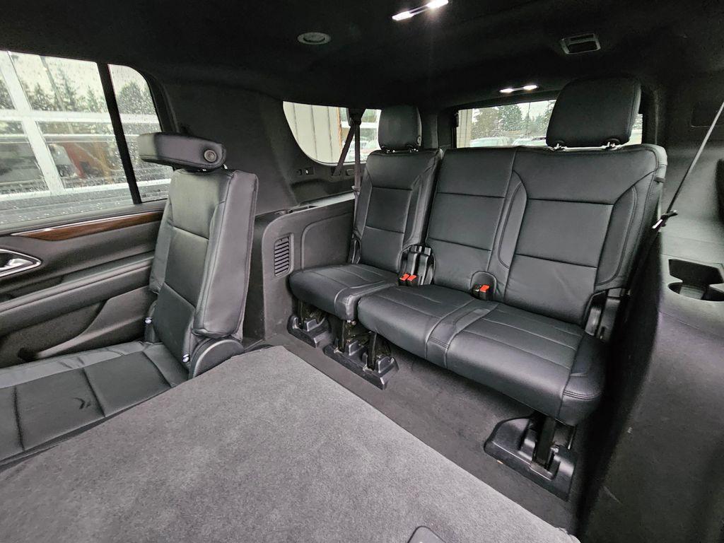 used 2023 GMC Yukon XL car, priced at $48,850