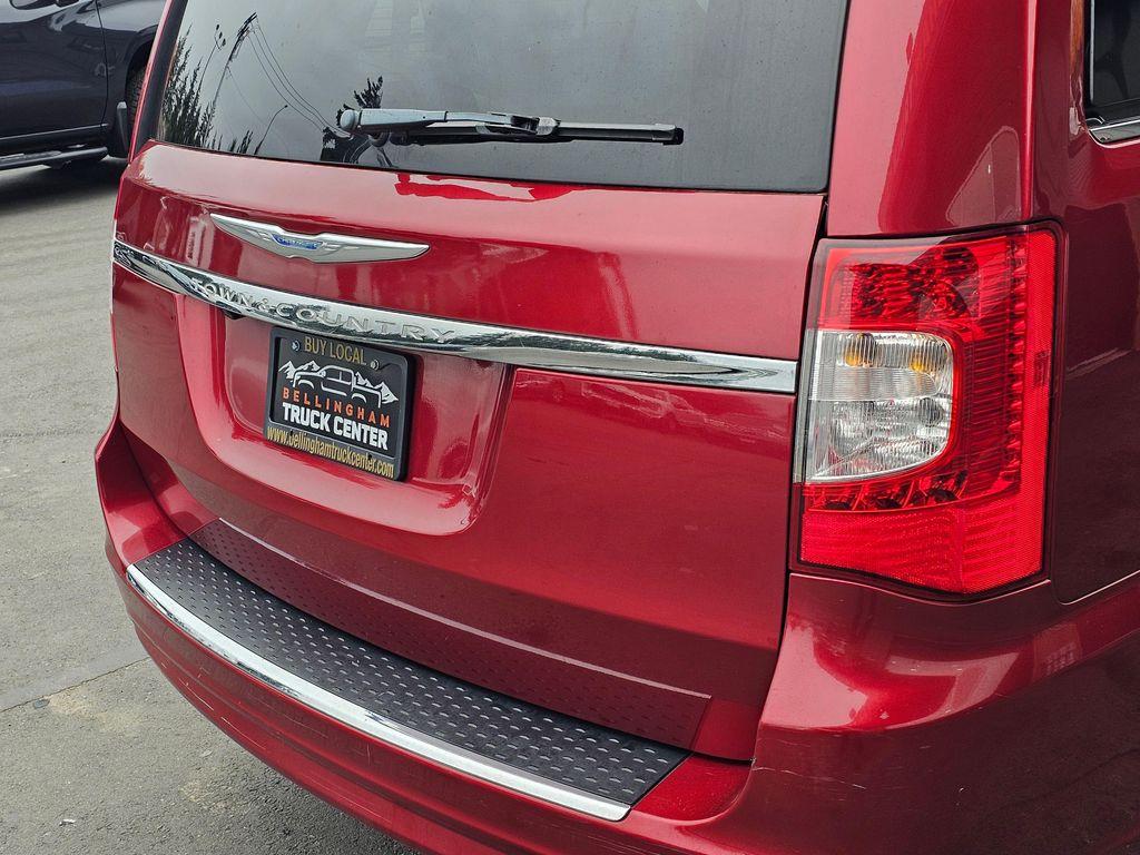 used 2016 Chrysler Town & Country car, priced at $9,850