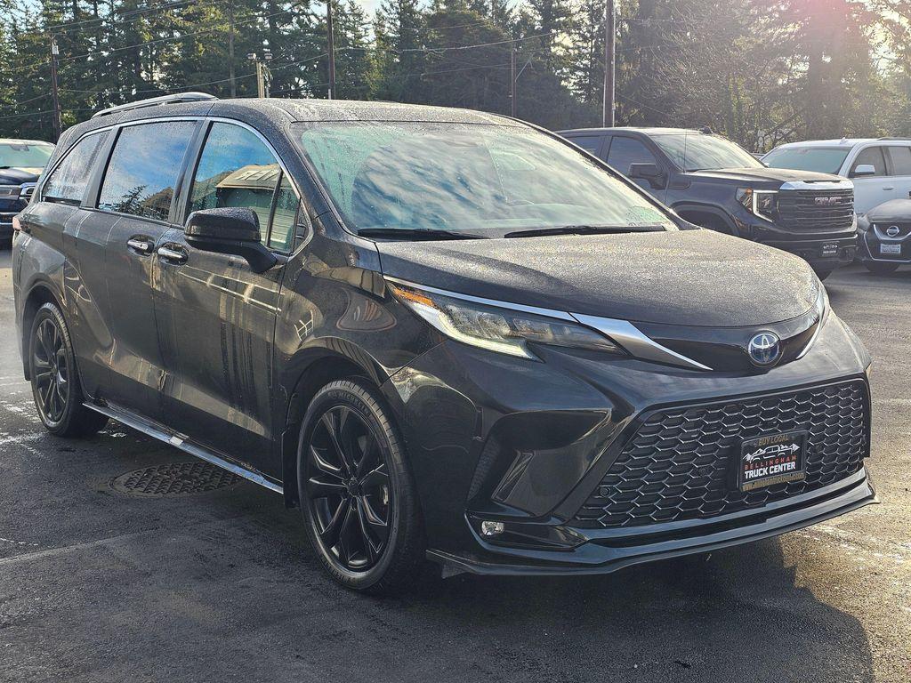used 2022 Toyota Sienna car, priced at $43,850