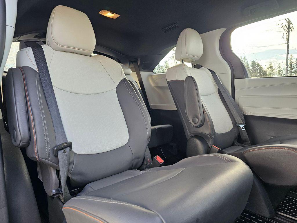 used 2022 Toyota Sienna car, priced at $43,850