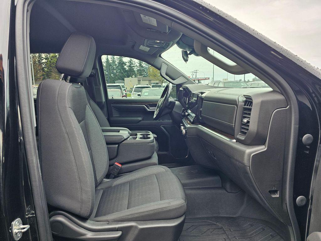 used 2022 GMC Sierra 1500 car, priced at $41,850
