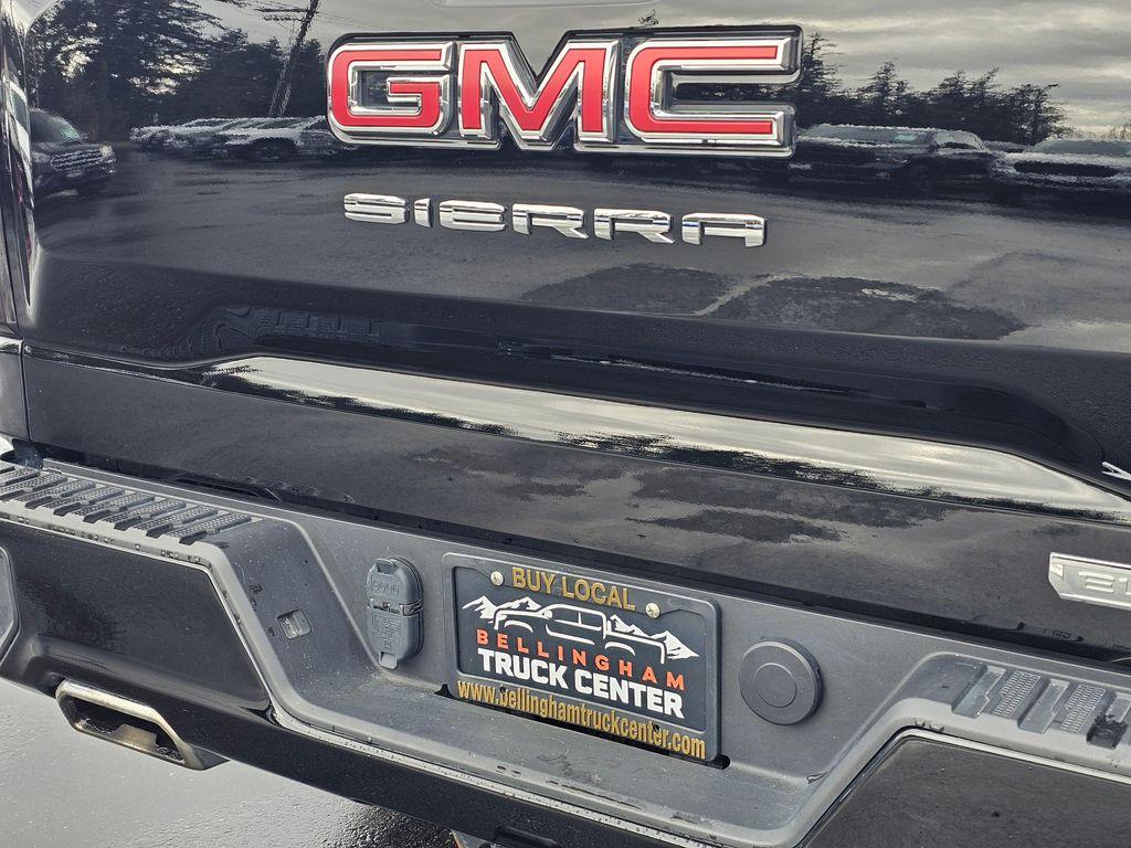 used 2022 GMC Sierra 1500 car, priced at $41,850