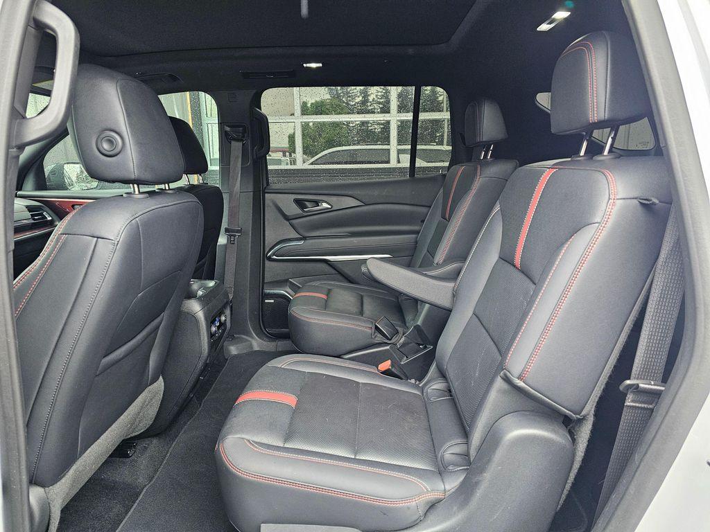 used 2024 Chevrolet Traverse car, priced at $43,850