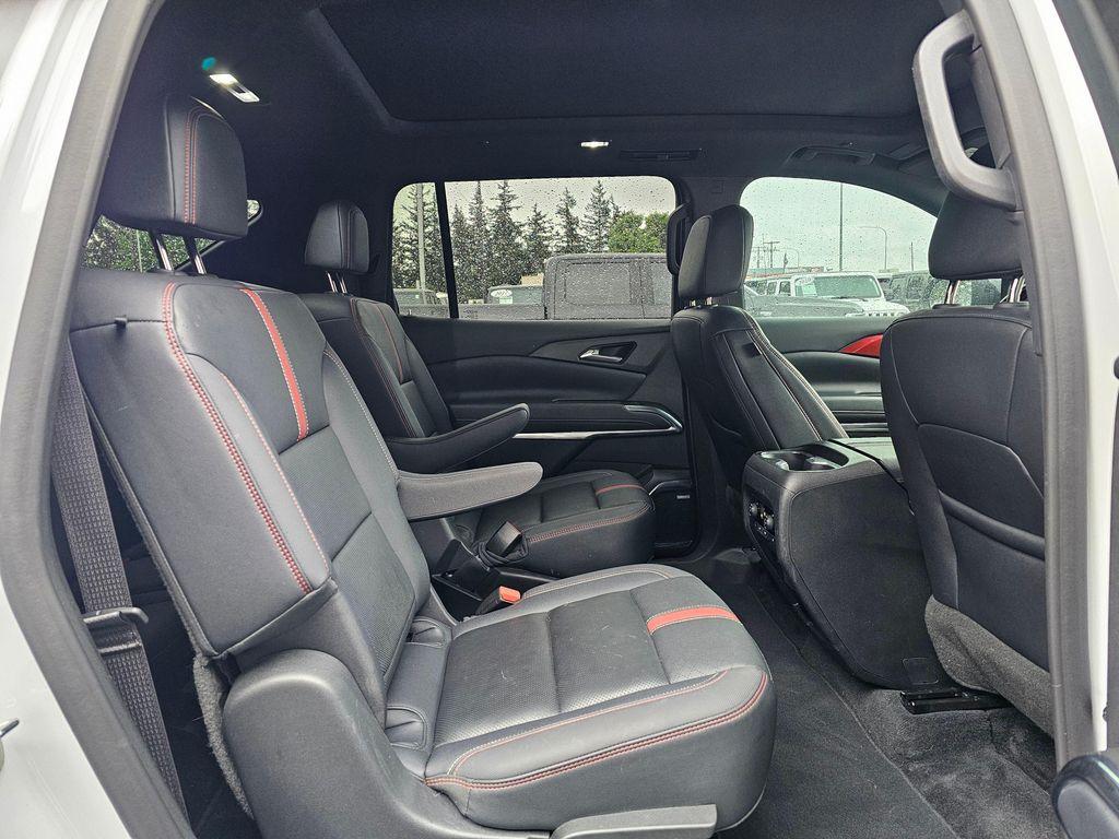 used 2024 Chevrolet Traverse car, priced at $43,850