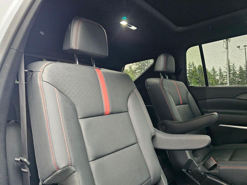 used 2024 Chevrolet Traverse car, priced at $43,850