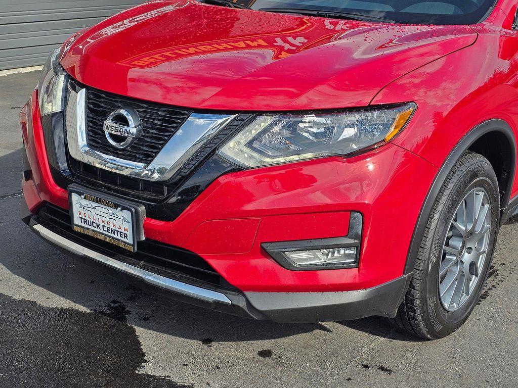 used 2017 Nissan Rogue car, priced at $14,850