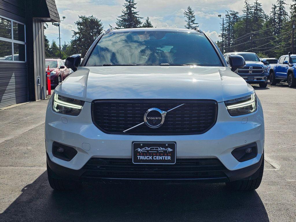 used 2019 Volvo XC40 car, priced at $19,050