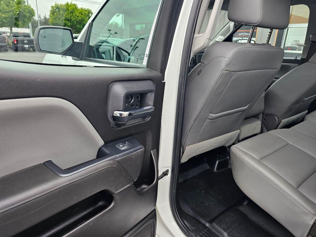 used 2018 GMC Sierra 1500 car, priced at $19,850