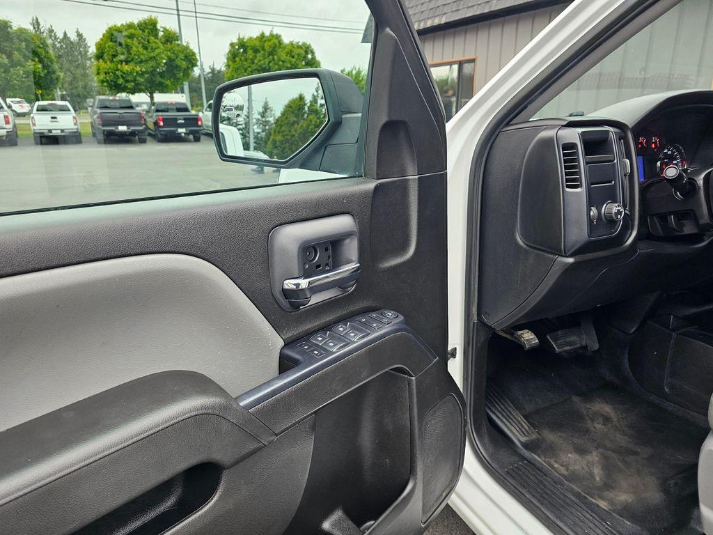 used 2018 GMC Sierra 1500 car, priced at $19,850