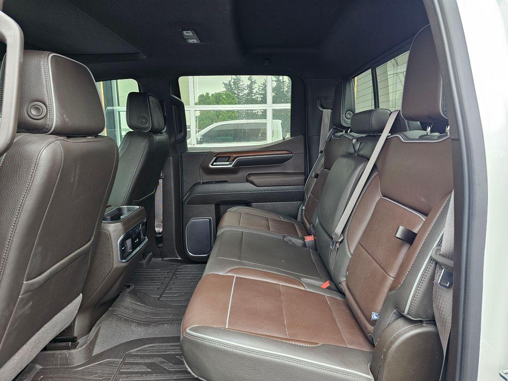 used 2023 GMC Sierra 1500 car, priced at $52,850