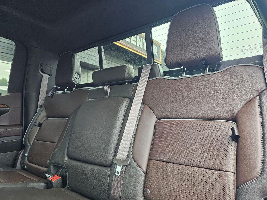 used 2023 GMC Sierra 1500 car, priced at $52,850
