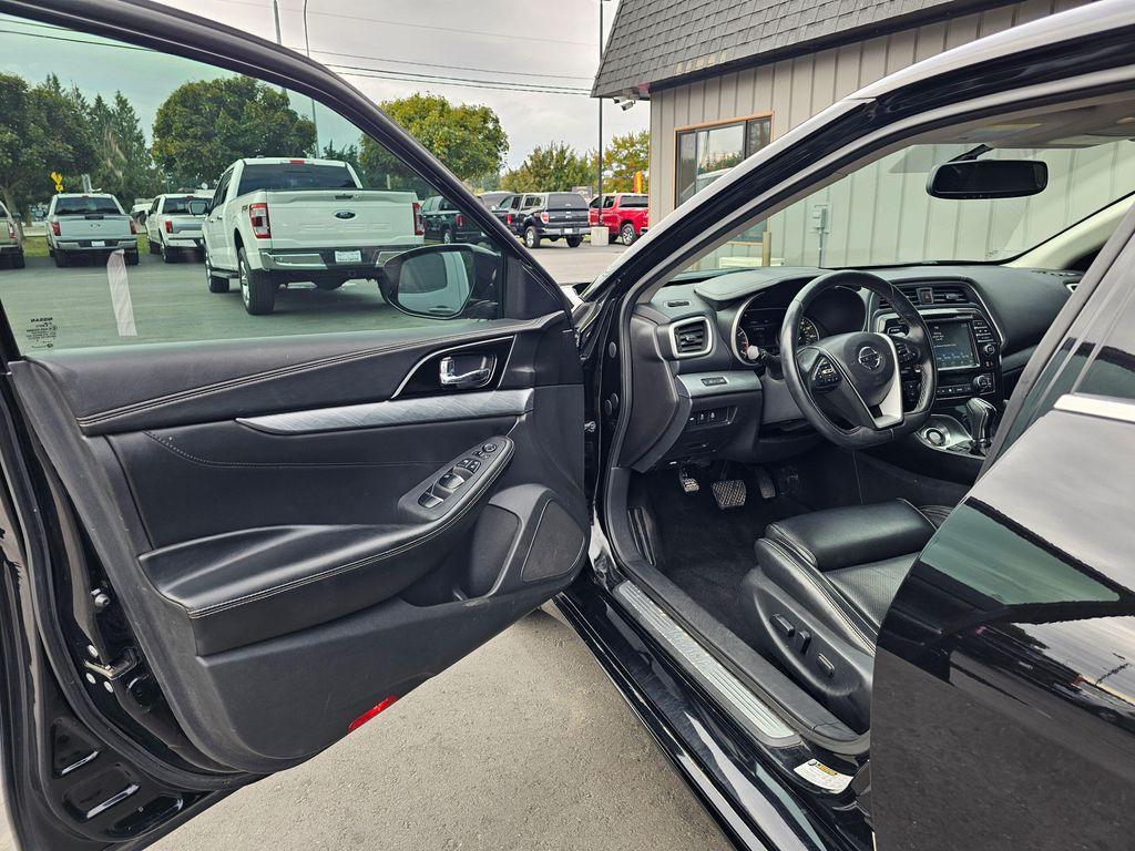 used 2017 Nissan Maxima car, priced at $15,850